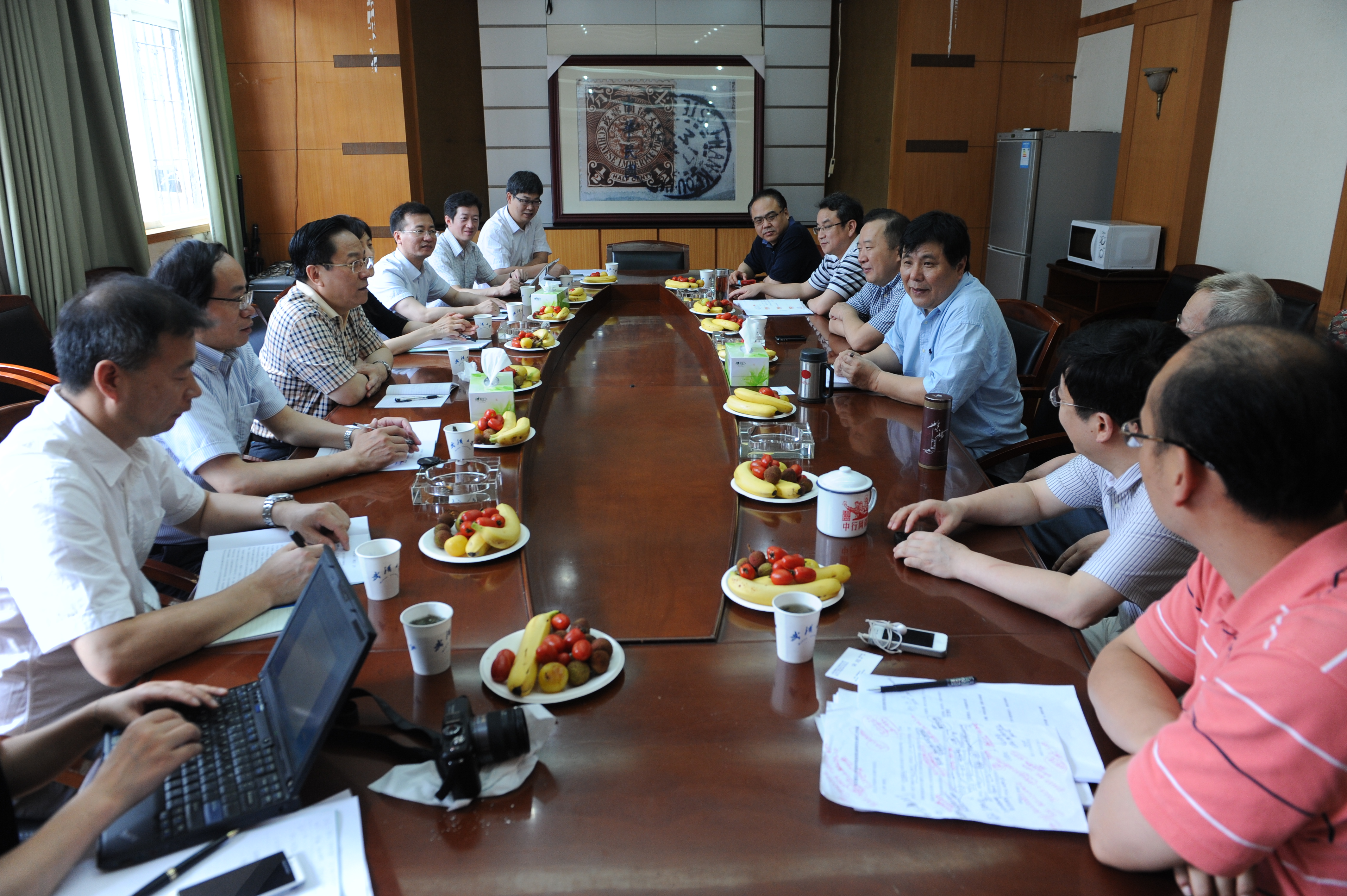 复旦大学新闻学院来红桃视频
调研交流