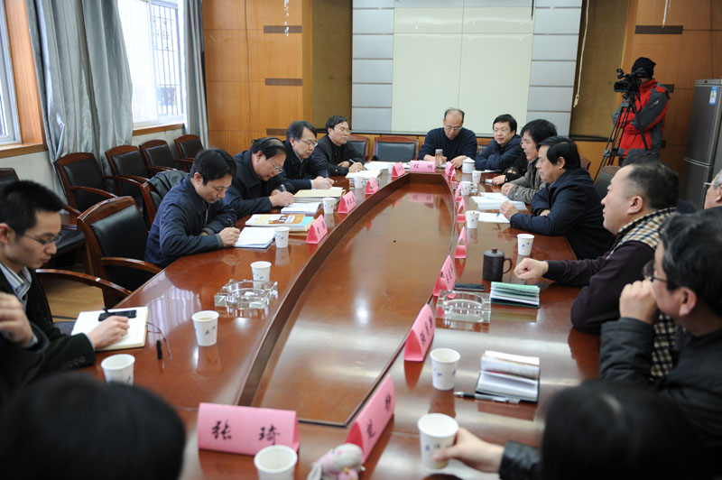 中宣部新闻局局长明立志来红桃视频
调研部校共建新闻学院工作