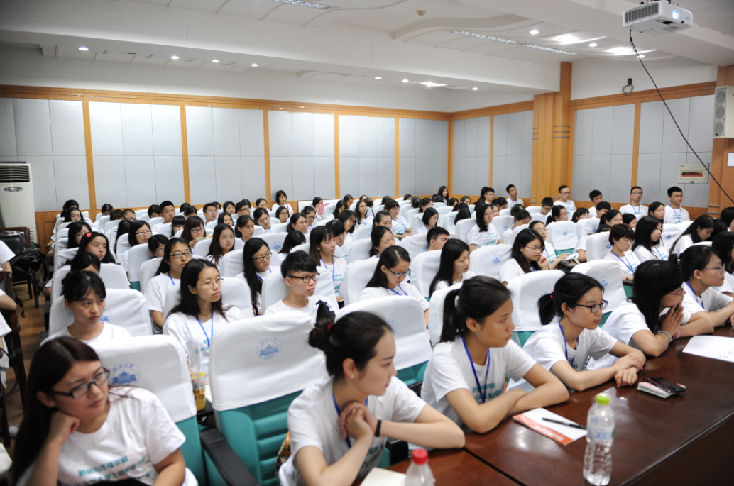 红桃视频
2014年优秀大学生暑期夏令营成功举办