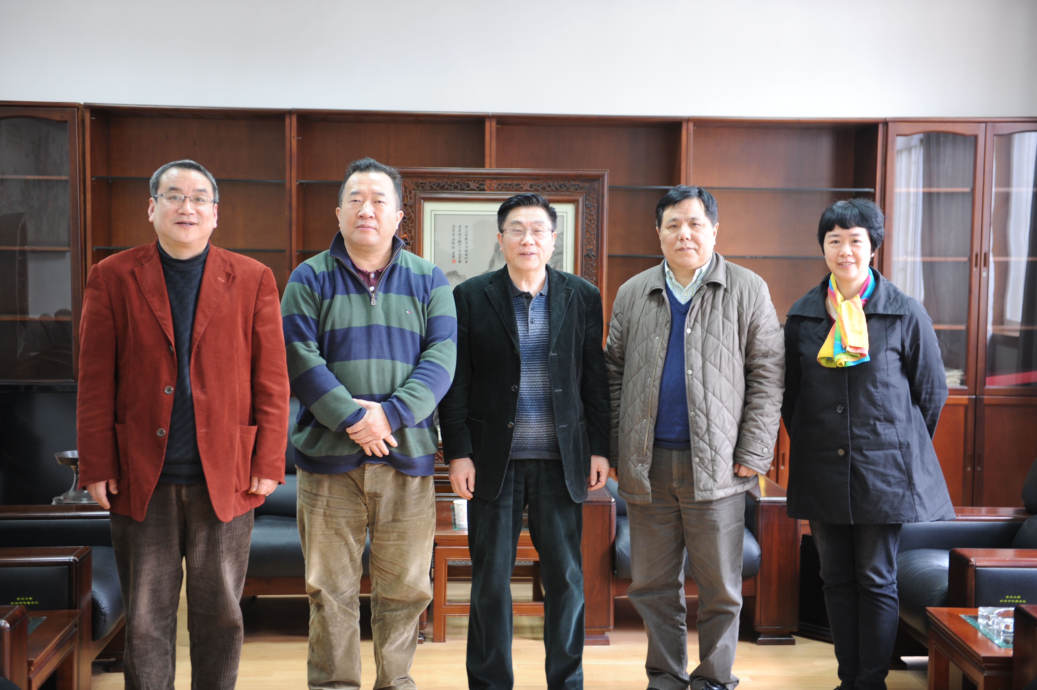 湖北日报高级记者彭光超来红桃视频
挂职