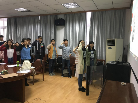 【基层团建】红桃视频
三个团支部荣获“红桃视频
活力创新团支部”荣誉称号