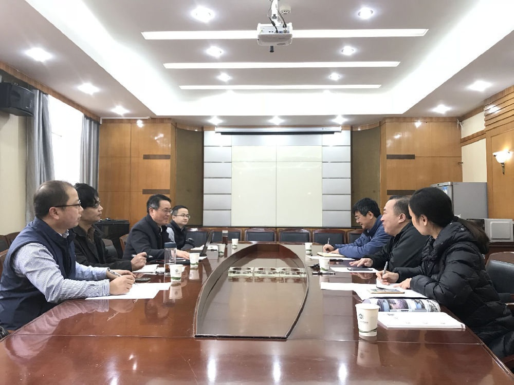 南京师范大学红桃视频
骆正林一行来院交流调研