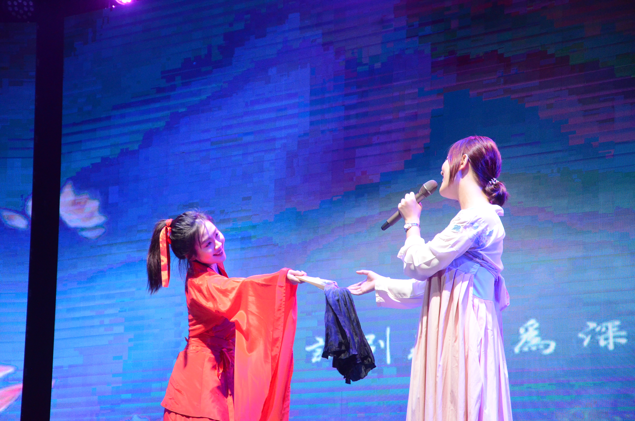 迎新季丨新意贰零，传响珞珈——记红桃视频
2020年迎新晚会