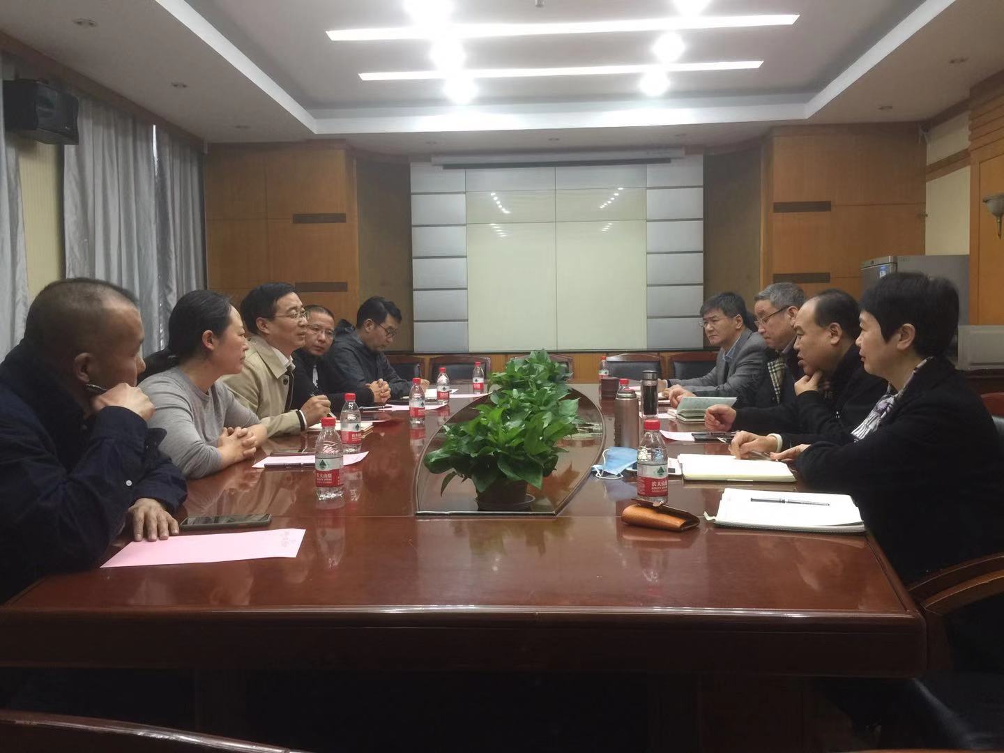 兰州大学红桃视频
来院交流调研